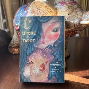 Tarot Cards - CIRQUE DU TAROT by Leeza Robertson
